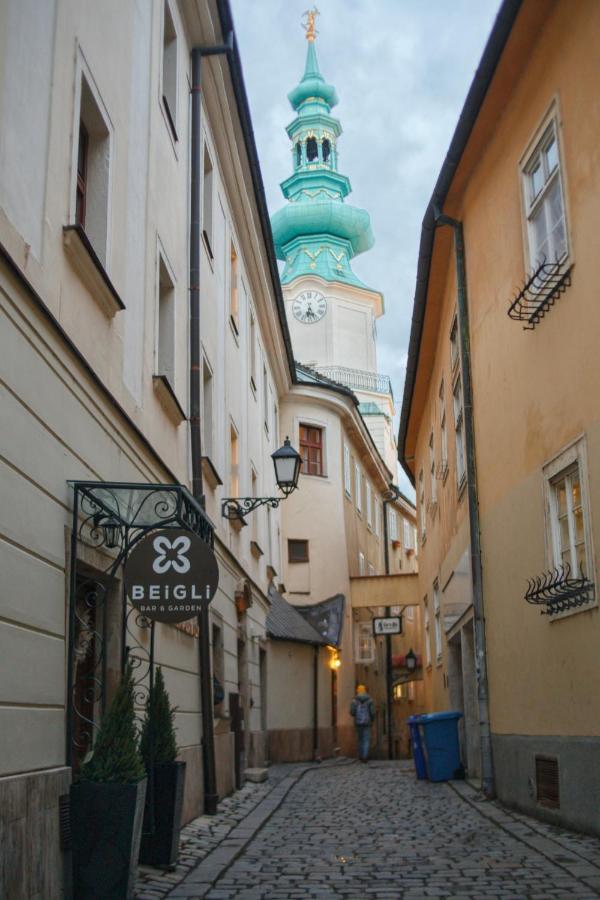 Old Town Studio Pressburg Exterior foto